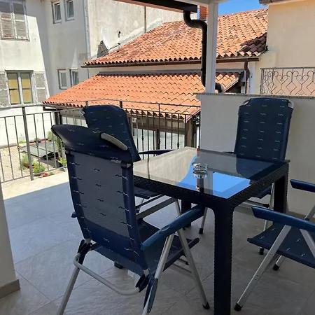 Casa Pozzetto アパート Novigrad Istria